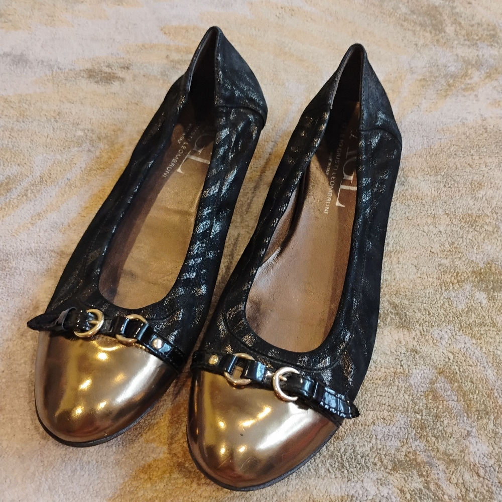 AGL Black and Gold Leather Flats with Buckle Detail. Size 43. Made In Italy